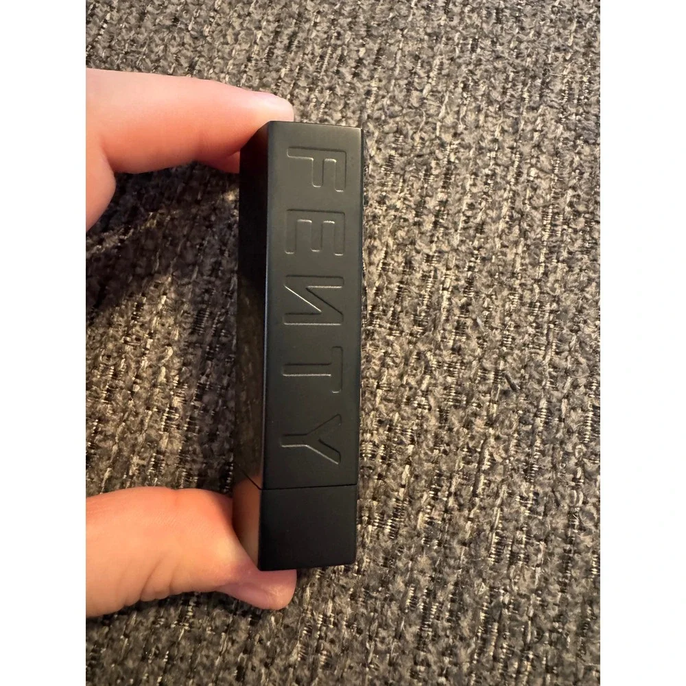Fenty Beauty Icon Semi-Matte Lipstick 16 Danger Danc'r Matte Black Case Red
